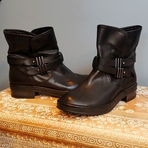 Christian Di Riccio Black leather boots